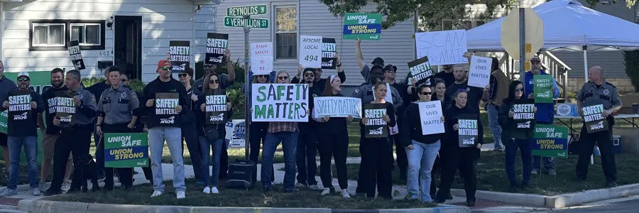 AFSCME members in IDOC picket for safer working conditions in 2024. Mail scanning was among their demands.