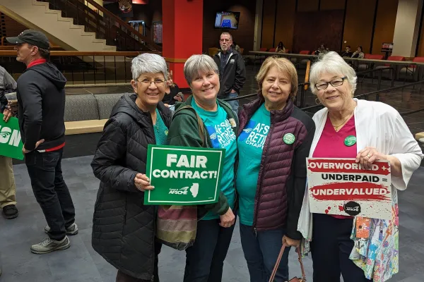 AFSCME retirees stand with SIUE workers.