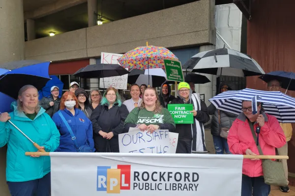 Rockford Public Library workers on the picket line.
