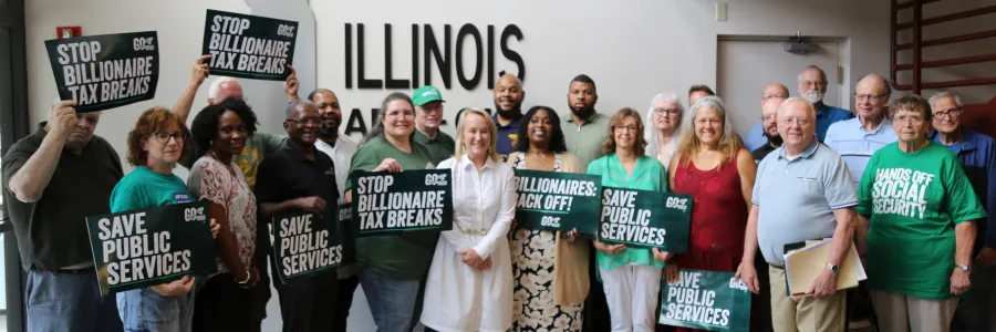 AFSCME members with U.S. Rep. Nikki Budzinski