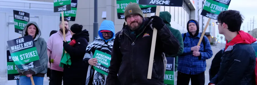 Local 1110 members on strike