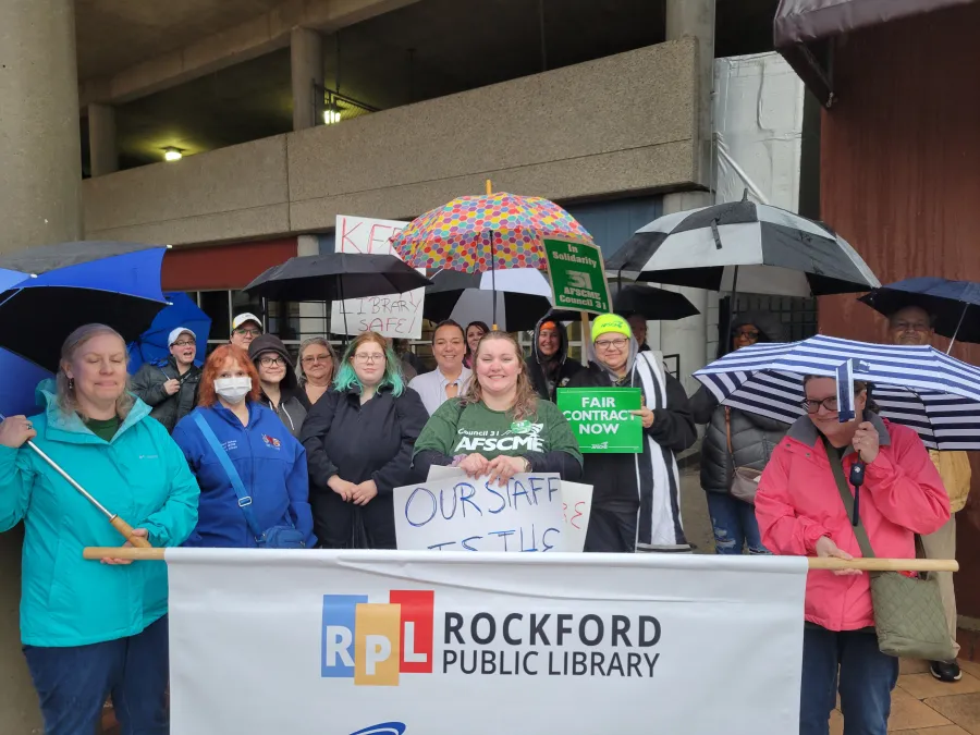 Rockford Public Library workers on the picket line.