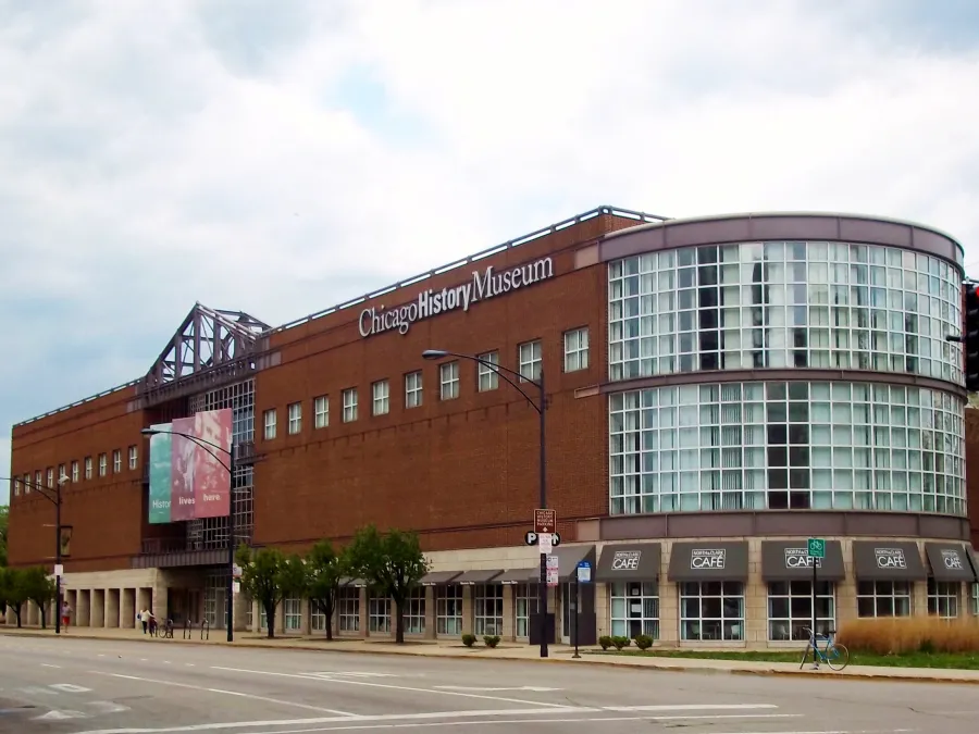 Photo of the Chicago History Museum, courtesy of Alan Scott Walker