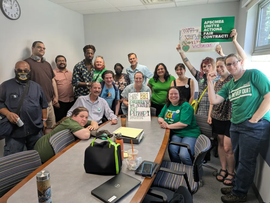 Members of the Local 1989 bargaining committee