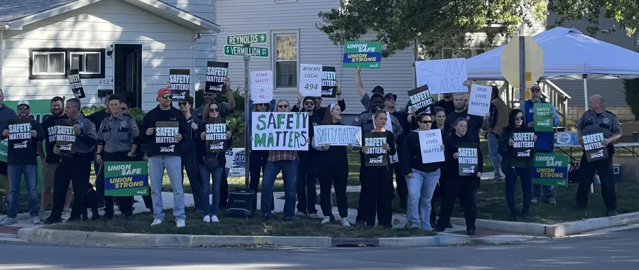 AFSCME members in IDOC picket for safer working conditions in 2024. Mail scanning was among their demands.