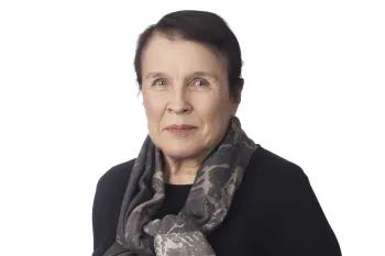 Council 31 Executive Director Roberta Lynch.